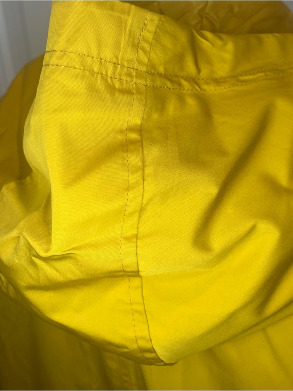 Women’s Mustard Yellow Hooded Rain Jacket -Lightweight Size Large - Picture 8 of 11